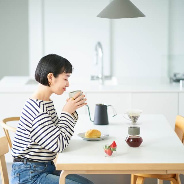 ファスティングの原理を3つで解説｜体の中で何が起きているのか【研究データつき】