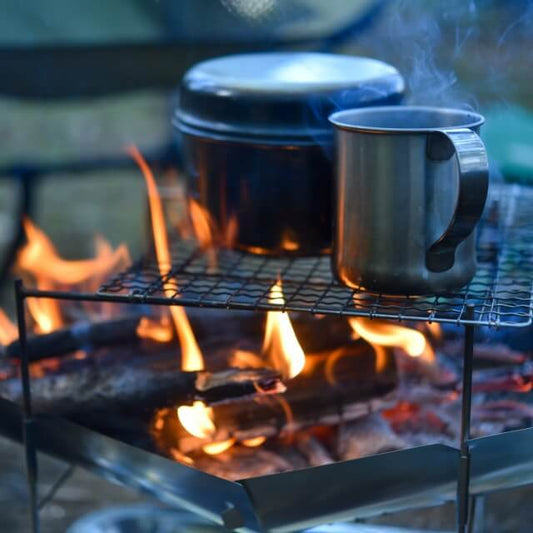なぜ夜食べると太るのか｜インスリンと体内時計の話【研究データつき】